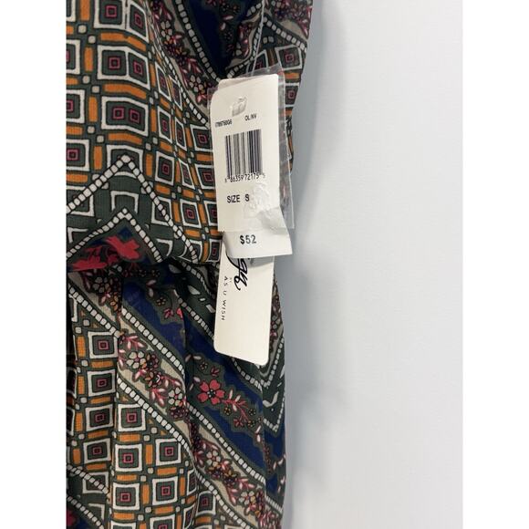 Love Reign Geometric Print Halter Spaghetti Strap Dress Green Red Women’s Size S - Picture 5 of 10